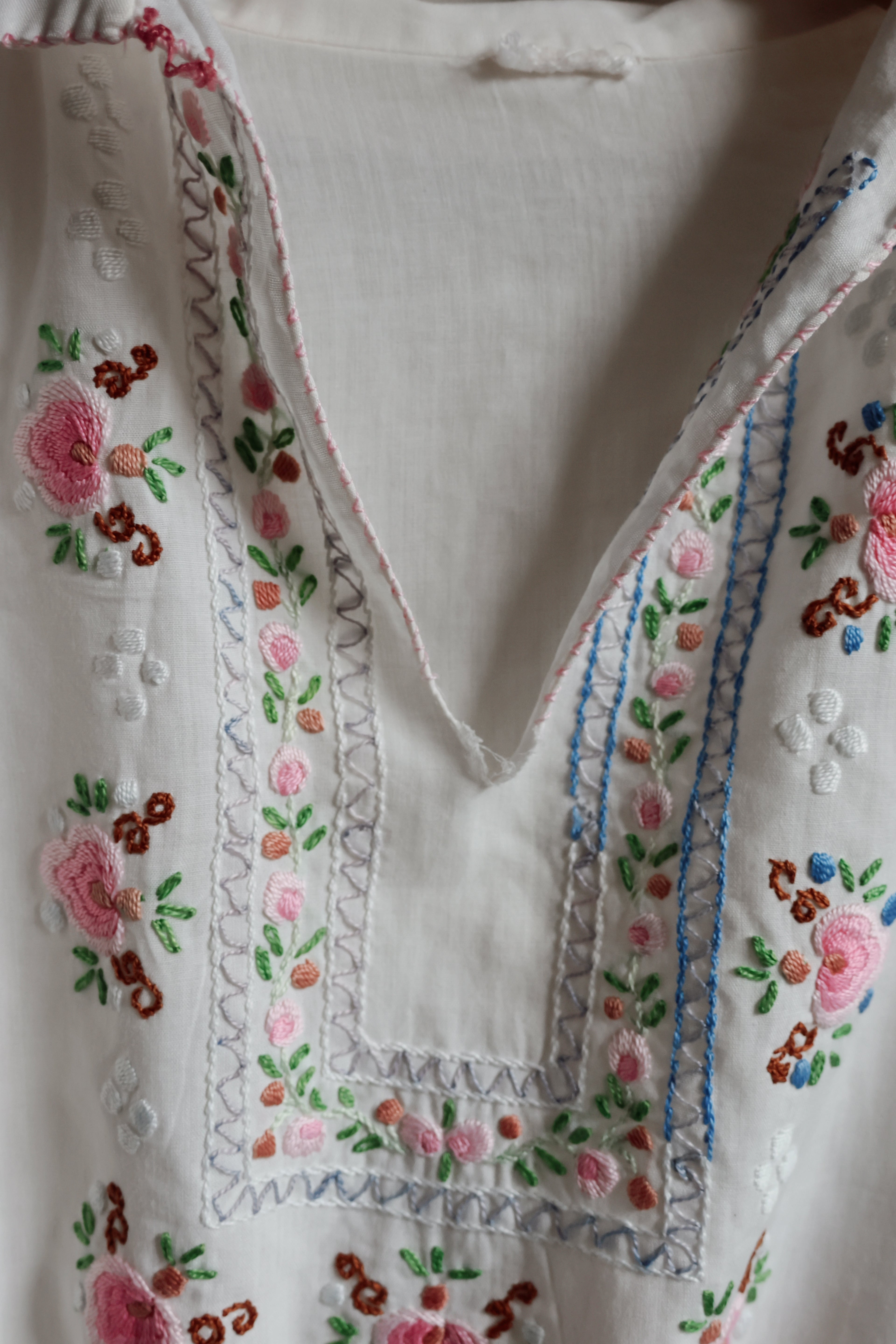 Vintage 1970’s Embroidered Blouse
